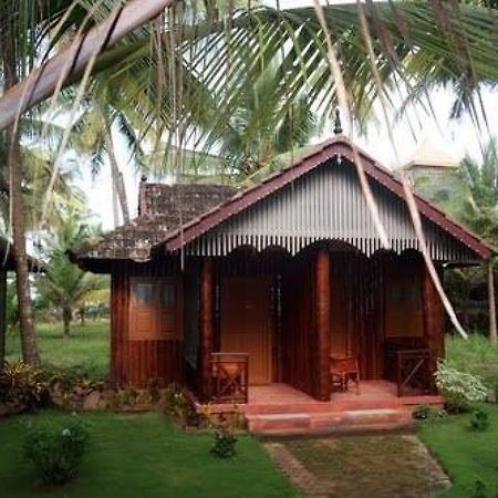 Pranav Beach Resort Kannur ภายนอก รูปภาพ